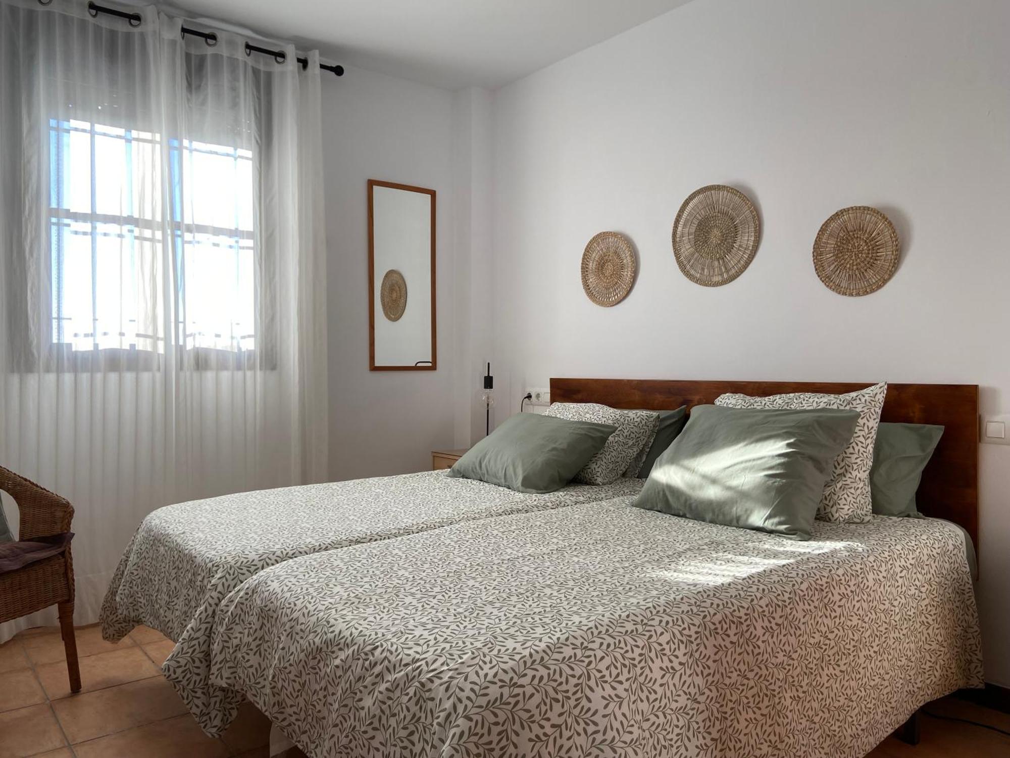קוניל דה לה פרונטרה Apartamento Con Vistas Al Mar מראה חיצוני תמונה